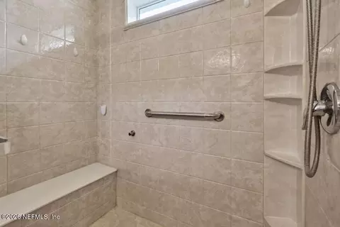 Bath - 558 Palace Dr, Saint Augustine, FL 32084 photo 3 of 3
