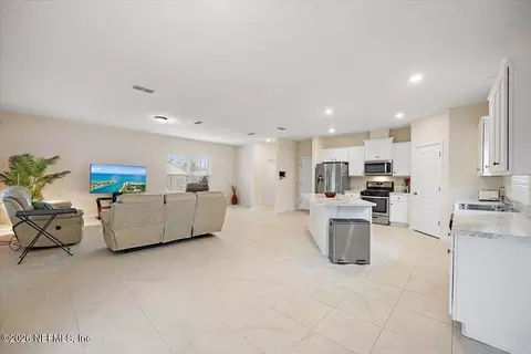 Entry Way - 218 Caminha Rd, Saint Augustine, FL 32084 photo 3 of 6