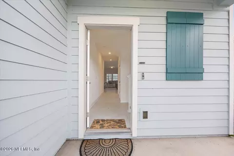 Entry Way - 218 Caminha Rd, Saint Augustine, FL 32084 photo 1 of 6