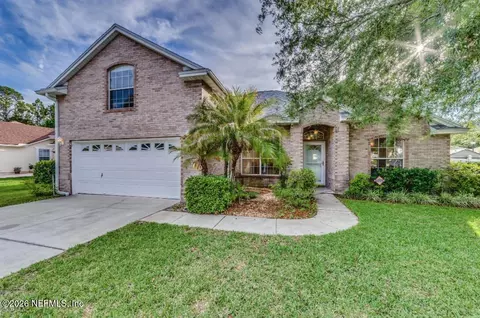 2758 Coachman Lakes Dr, Jacksonville, FL 32246