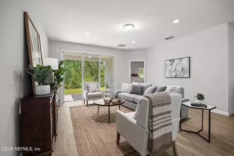 Living - 55 Starnberg Ct, Saint Augustine, FL 32095 photo 1 of 4