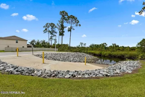 Other - 65672 Edgewater Dr, Yulee, FL 32097 photo 10 of 13