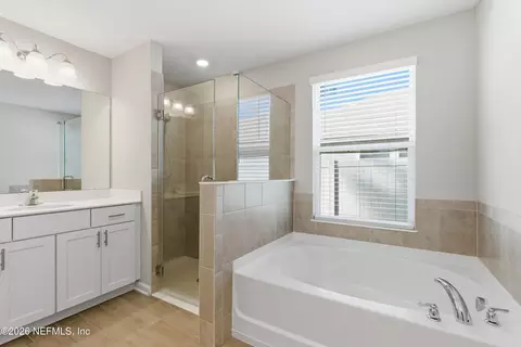 Bath - 65672 Edgewater Dr, Yulee, FL 32097 photo 1 of 1