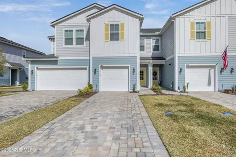 547 Brandon Lakes Dr, Saint Augustine, FL 32092