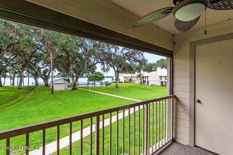 222 Hiawatha Ct #222, East Palatka, FL 32131