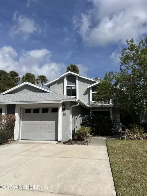 16 N Lake Forest Ct, Palm Coast, FL 32137