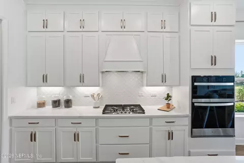 Kitchen - 616 Knotted Birch Ave, Saint Augustine, FL 32092 photo 2 of 7