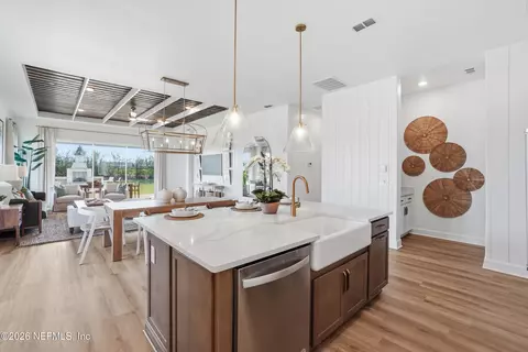 Kitchen - 616 Knotted Birch Ave, Saint Augustine, FL 32092 photo 5 of 7