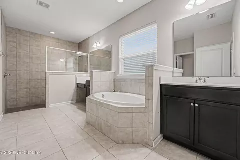 Bath - 179 Greenview Ln, Saint Augustine, FL 32092 photo 1 of 4