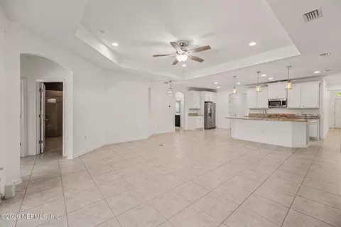 Living - 179 Greenview Ln, Saint Augustine, FL 32092 photo 1 of 5