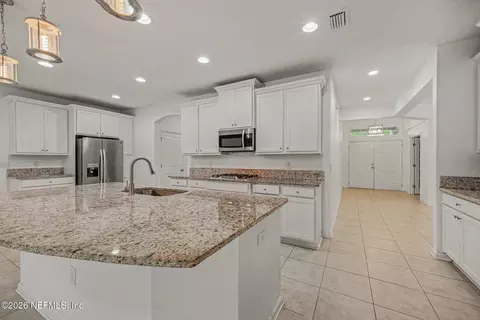 Kitchen - 179 Greenview Ln, Saint Augustine, FL 32092 photo 2 of 3