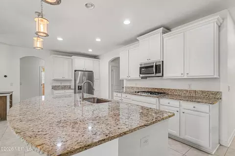 Kitchen - 179 Greenview Ln, Saint Augustine, FL 32092 photo 2 of 2