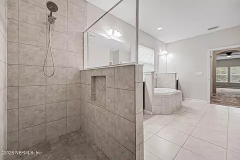 Bath - 179 Greenview Ln, Saint Augustine, FL 32092 photo 3 of 4