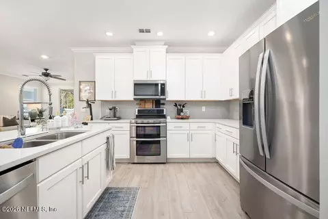 Kitchen - 243 Greenway Ln, Saint Augustine, FL 32092 photo 3 of 3