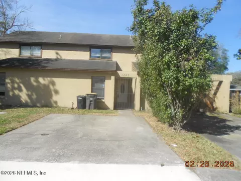 5642 Pinebay Cir S, Jacksonville, FL 32244