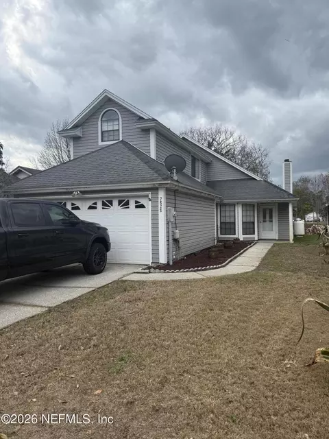 2828 Lantana Lakes Dr E, Jacksonville, FL 32246
