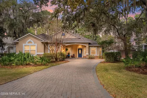 3737 Berenstain Dr, Saint Augustine, FL 32092