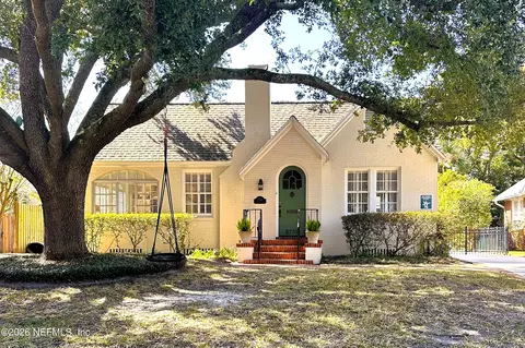 2736 Southwood Ln, Jacksonville, FL 32207