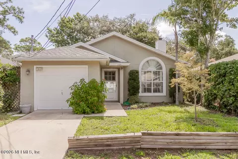 1109 Hibiscus St, Atlantic Beach, FL 32233