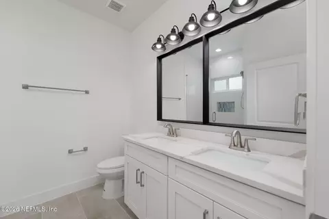 Bath - 609 Twenty Second St, Saint Augustine, FL 32084 photo 2 of 5