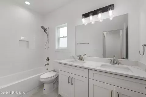 Bath - 609 Twenty Second St, Saint Augustine, FL 32084 photo 5 of 5