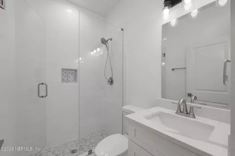 Bath - 609 Twenty Second St, Saint Augustine, FL 32084 photo 4 of 5