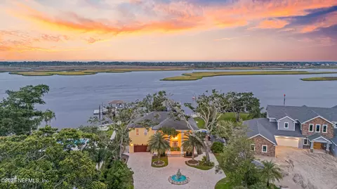 4235 Stacey Rd E, Jacksonville Beach, FL 32250