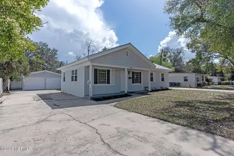 10623 Biscayne Blvd, Jacksonville, FL 32218