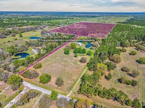 308 Palmetto Bluff Rd, Palatka, FL 32177