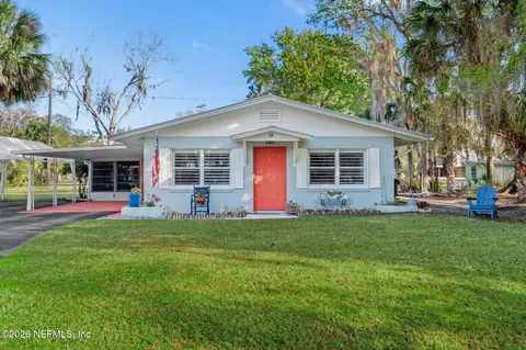 118 Ludwig Ave, Crescent City, FL 32112