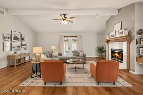 1306 Blue Eagle Trl, Jacksonville, FL 32225