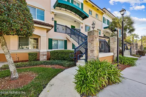 9745 Touchton Rd #326, Jacksonville, FL 32246