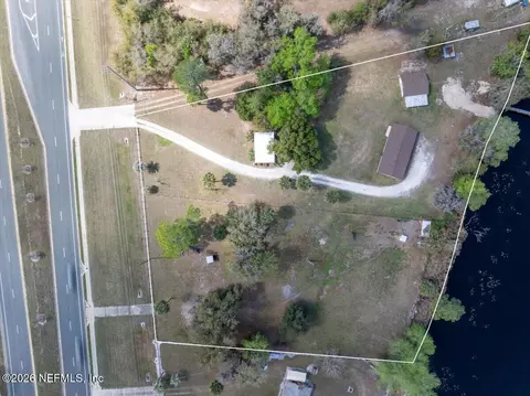 View/Area - 986 State Road 20, Interlachen, FL 32148 photo 8 of 12