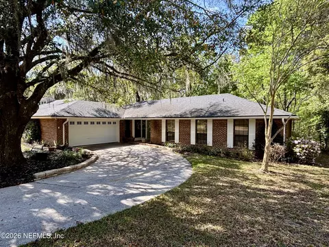7210 Secret Woods Dr, Jacksonville, FL 32216