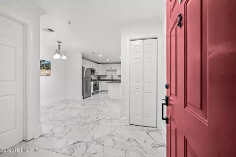 3591 Kernan Blvd S #806, Jacksonville, FL 32224