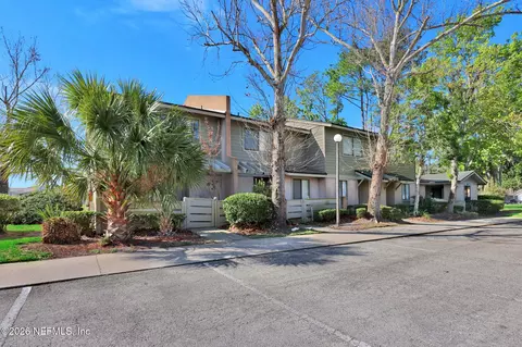 7701 Baymeadows Cir #1011, Jacksonville, FL 32256
