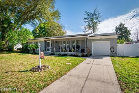 3513 Simca Dr W, Jacksonville, FL 32277
