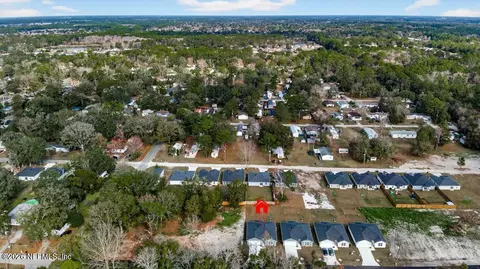 8057 Osteen St, Jacksonville, FL 32210