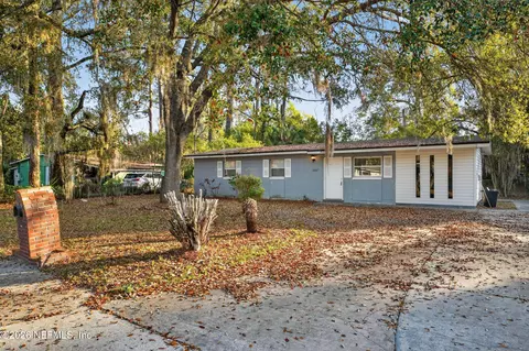 8609 Oak Leaf Rd, Jacksonville, FL 32208