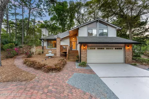 12238 Spiney Ridge Dr S, Jacksonville, FL 32225