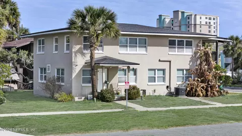 205 11th Ave N, Jacksonville Beach, FL 32250