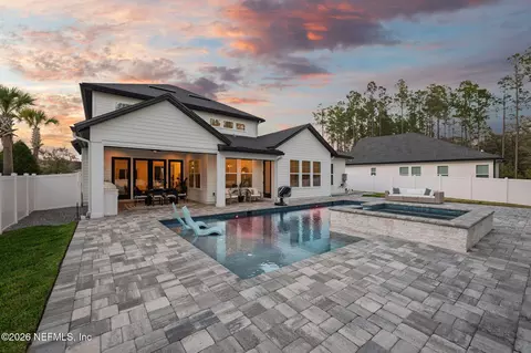 28 Woodbay Ct, Saint Johns, FL 32259