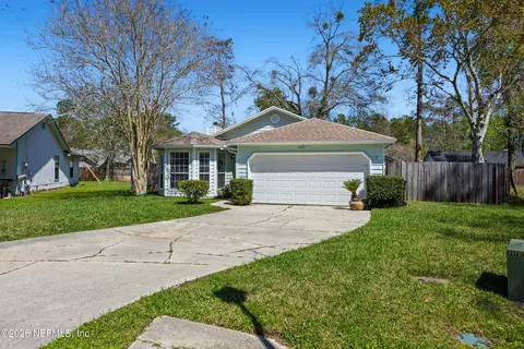 1845 Tudor Ct, Middleburg, FL 32068