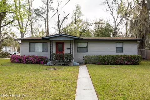 1003 Brierfield Dr, Jacksonville, FL 32205