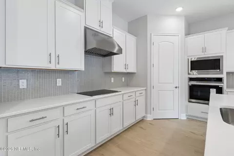 Kitchen - 85148 Sandy Ridge Loop #0017, Yulee, FL 32097 photo 1 of 1