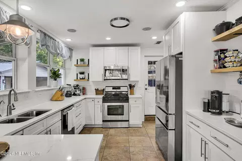 Kitchen - 8160 Wendover Rd, Saint Augustine, FL 32092 photo 2 of 5