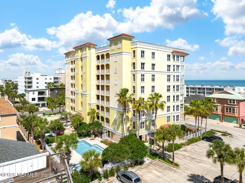 1126 1st St N #502, Jacksonville Beach, FL 32250