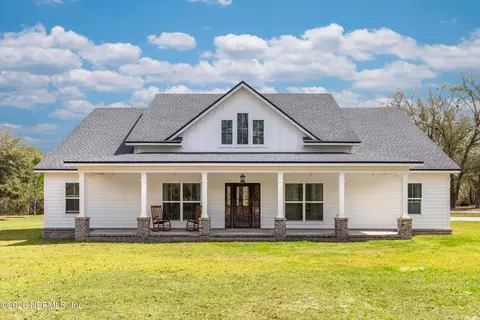 13689 Bob Burnsed Rd, Glen Saint Mary, FL 32040