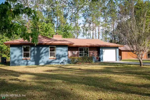 380 Stokes Landing Rd, Palatka, FL 32177