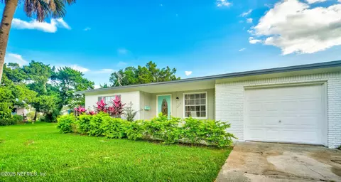 217 Carver St W, Saint Augustine, FL 32080